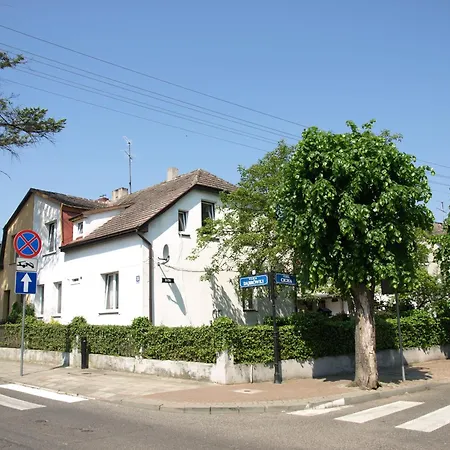 Promenada Near The Promenade